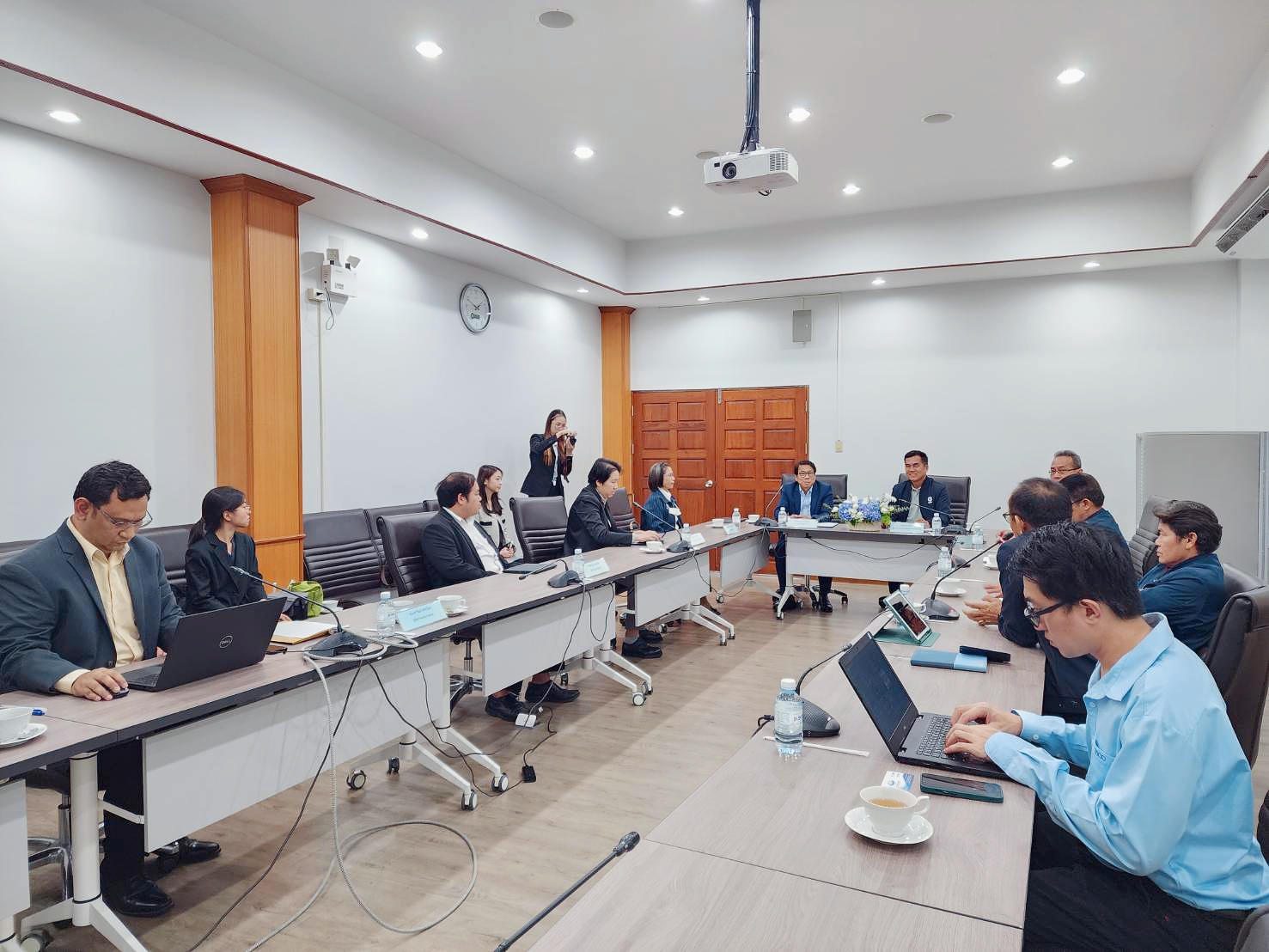 VSK ร่วมลงนามในสัญญาซื้อขายน้ำดิบจากระบบท่อโครงการท่อส่งน้ำสายหลักในภาคตะวันออกร่วมกับสำนักงานนิคมอุตสาหกรรมมาบตาพุด