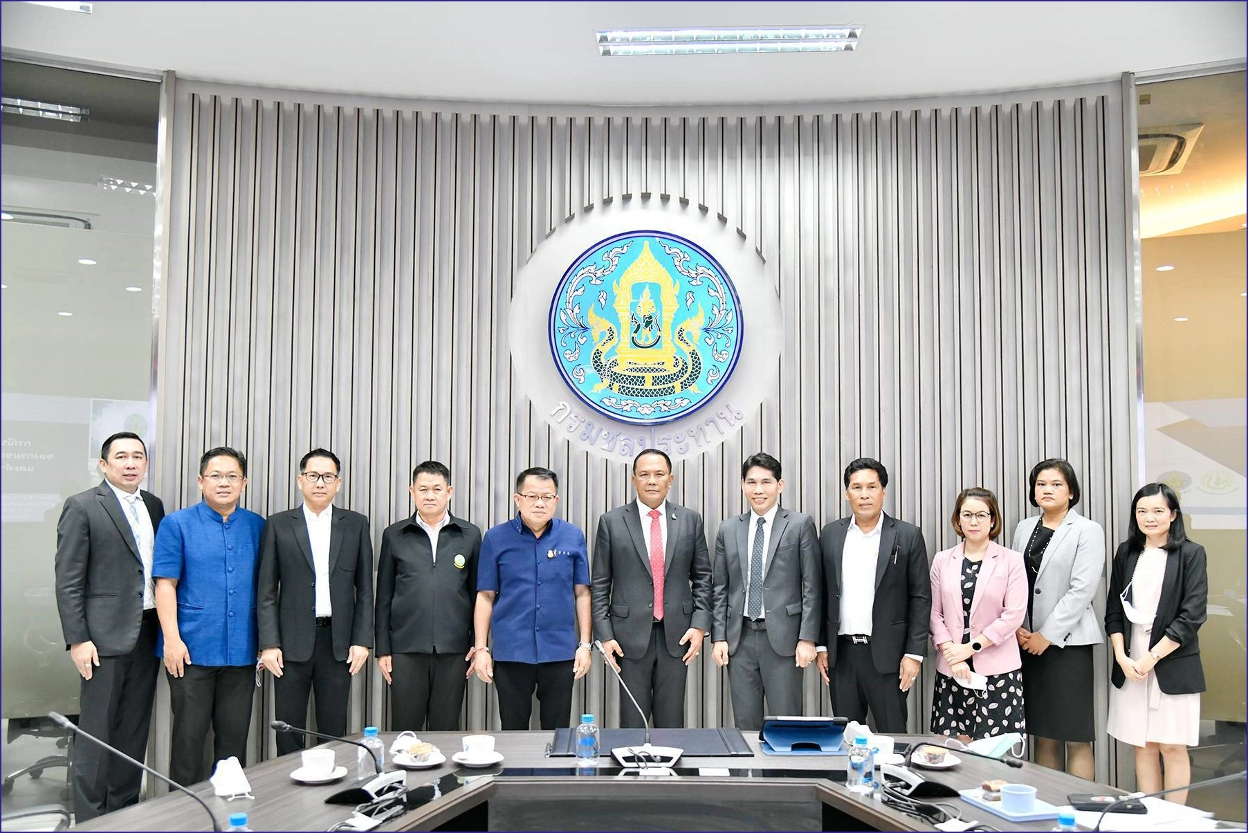 การประชุมหารือกรณีขอสนับสนุนการใช้น้ำจากแหล่งน้ำของกรมชลประทานในการดำเนินโครงการบริหารและดำเนินกิจการระบบท่อส่งน้ำสายหลักในภาคตะวันออก