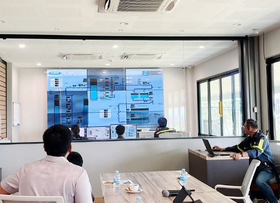 VSK ต้อนรับคณะศึกษาดูงานจาก บริษัท นิคมอุตสาหกรรมเอเซีย จำกัด  เพื่อแสดงศักยภาพในการเป็นผู้นำในอุตสาหกรรมการสูบจ่ายน้ำดิบในภาคตะวันออก